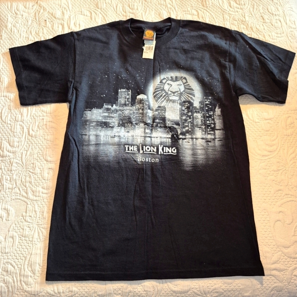 Disney Lion King Boston black Medium short sleeve shirt graphic sparkly NWT